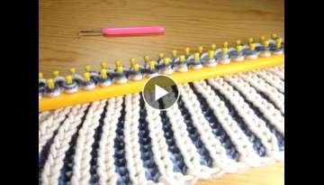 Como tejer una bufanda bicolor en punto brioche con telar (Tutorial DIY) Como tejer una bufanda bicolor en punto brioche con telar (Tutorial DIY)