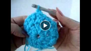 LEARN HOW TO CROCHET IN THE ROUND