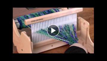 Weaving on the SampleIt Loom